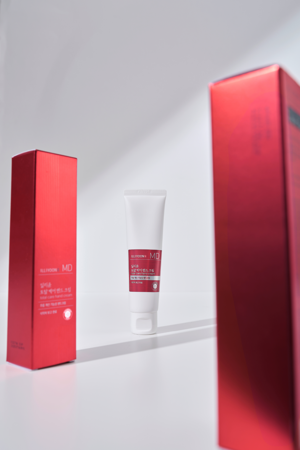 ILLIYOON Total Care Hand Cream 60ml